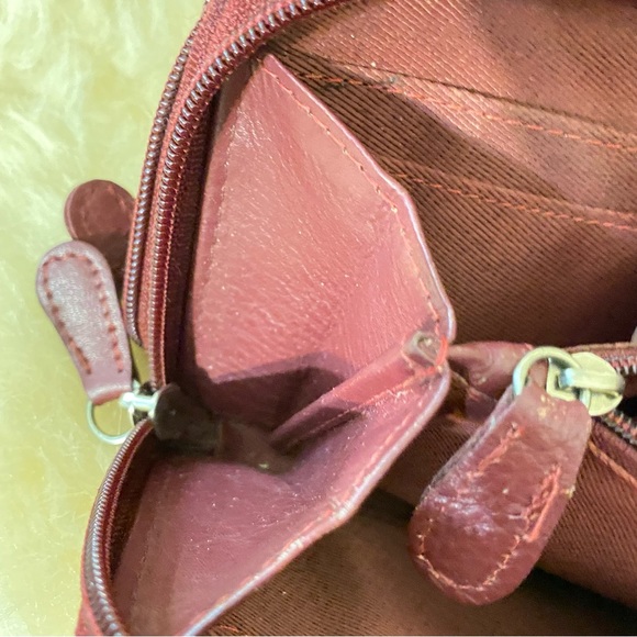 Great American Leather Works Burgundy Multi-Slot Wallet - Picture 11 of 14